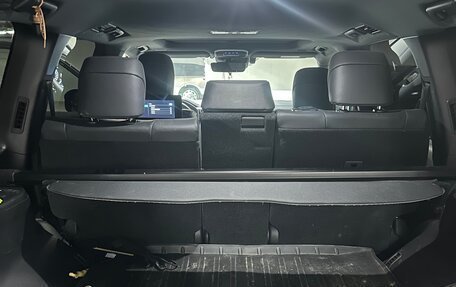 Toyota Land Cruiser, 2024 год, 13 900 000 рублей, 13 фотография