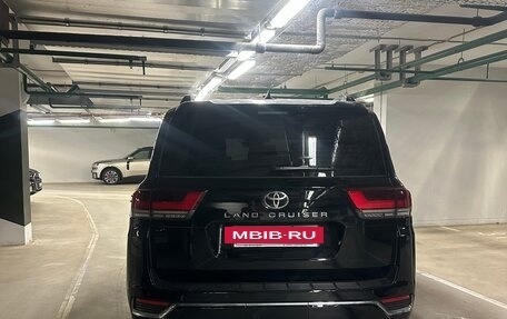 Toyota Land Cruiser, 2024 год, 13 900 000 рублей, 5 фотография