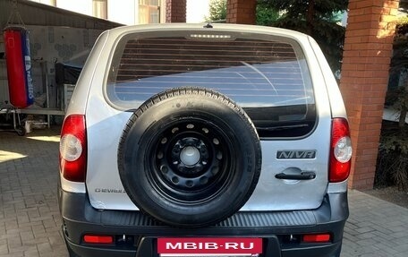 Chevrolet Niva I рестайлинг, 2013 год, 297 000 рублей, 4 фотография