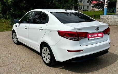 KIA Rio III рестайлинг, 2016 год, 1 020 000 рублей, 4 фотография