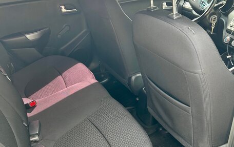KIA Rio III рестайлинг, 2016 год, 1 020 000 рублей, 23 фотография