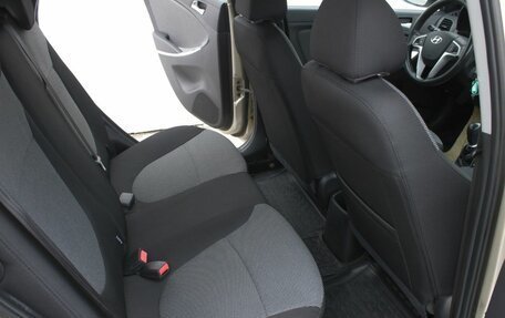 Hyundai Solaris II рестайлинг, 2012 год, 695 000 рублей, 13 фотография