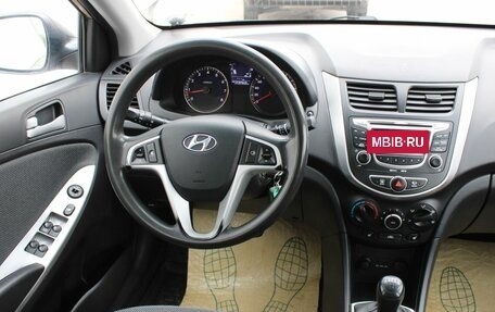 Hyundai Solaris II рестайлинг, 2012 год, 695 000 рублей, 17 фотография