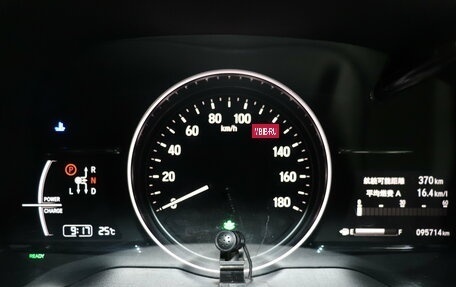 Honda Vezel, 2019 год, 1 650 000 рублей, 15 фотография