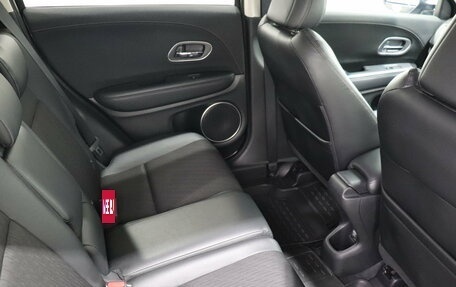 Honda Vezel, 2019 год, 1 650 000 рублей, 17 фотография