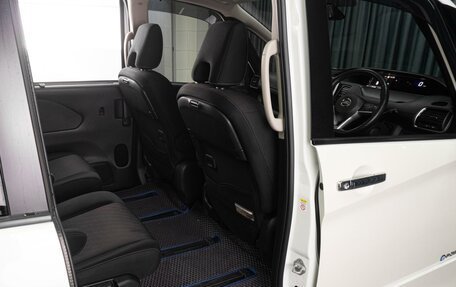 Nissan Serena IV, 2018 год, 1 899 000 рублей, 13 фотография