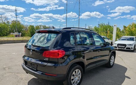 Volkswagen Tiguan I, 2015 год, 1 499 000 рублей, 2 фотография