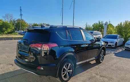 Toyota RAV4, 2018 год, 2 449 000 рублей, 2 фотография