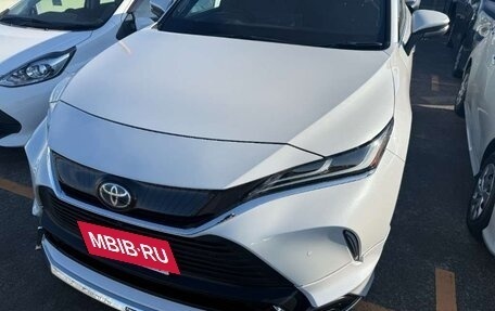 Toyota Harrier, 2025 год, 4 300 000 рублей, 7 фотография