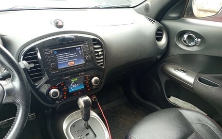 Nissan Juke II, 2011 год, 900 000 рублей, 5 фотография