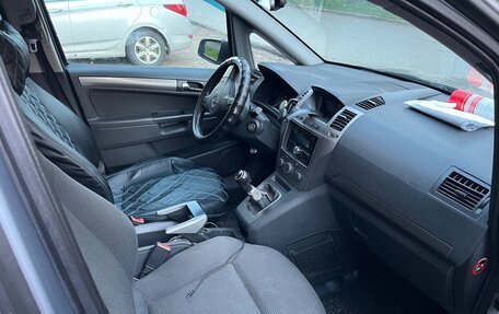 Opel Zafira B, 2006 год, 333 000 рублей, 10 фотография