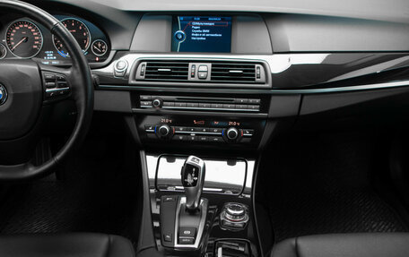 BMW 5 серия, 2011 год, 1 990 000 рублей, 21 фотография