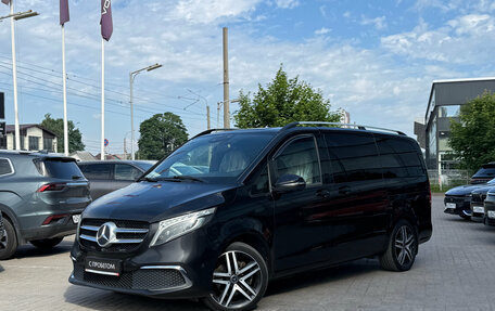 Mercedes-Benz V-Класс, 2020 год, 4 499 000 рублей, 3 фотография