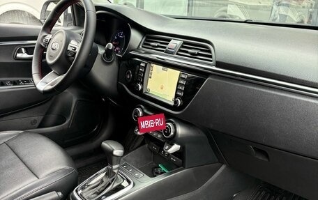 KIA Rio IV, 2018 год, 1 365 000 рублей, 8 фотография