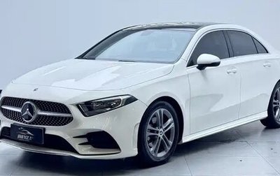 Mercedes-Benz A-Класс, 2022 год, 1 850 000 рублей, 1 фотография