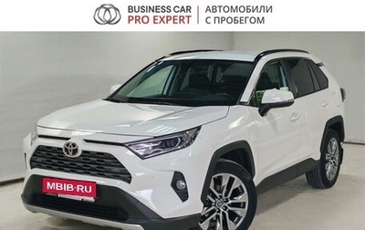 Toyota RAV4, 2021 год, 3 290 000 рублей, 1 фотография