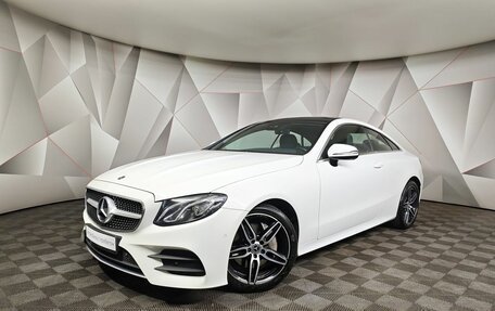 Mercedes-Benz E-Класс, 2019 год, 3 191 000 рублей, 1 фотография