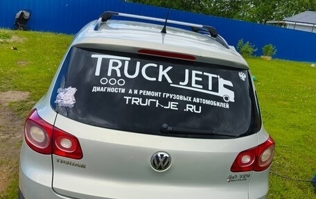 Volkswagen Tiguan I, 2010 год, 900 000 рублей, 3 фотография
