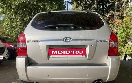 Hyundai Tucson III, 2006 год, 559 000 рублей, 3 фотография