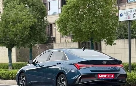 Hyundai Elantra, 2023 год, 1 811 917 рублей, 6 фотография