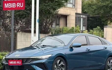 Hyundai Elantra, 2023 год, 1 811 917 рублей, 5 фотография