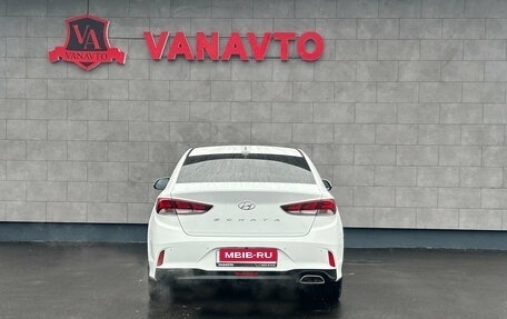 Hyundai Sonata VII, 2019 год, 1 990 000 рублей, 6 фотография