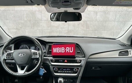 Hyundai Sonata VII, 2019 год, 1 990 000 рублей, 13 фотография