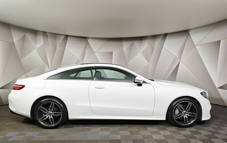 Mercedes-Benz E-Класс, 2019 год, 3 191 000 рублей, 6 фотография