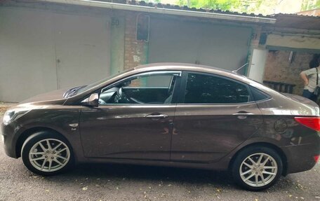 Hyundai Solaris II рестайлинг, 2015 год, 899 000 рублей, 7 фотография