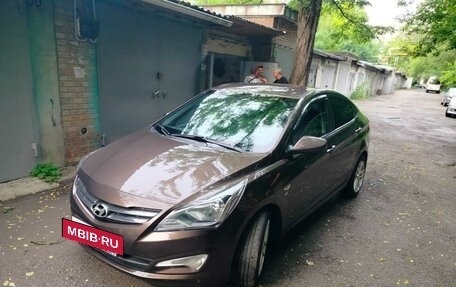 Hyundai Solaris II рестайлинг, 2015 год, 899 000 рублей, 8 фотография