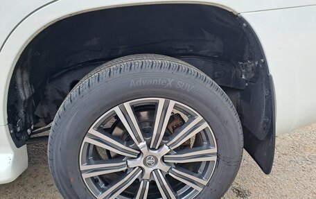 Toyota Land Cruiser 200, 2018 год, 5 990 000 рублей, 11 фотография
