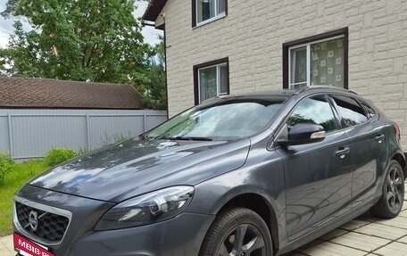 Volvo V40 Cross Country I, 2013 год, 1 400 000 рублей, 4 фотография