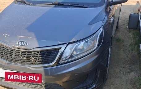 KIA Rio III рестайлинг, 2012 год, 550 000 рублей, 2 фотография