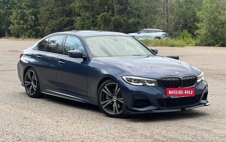 BMW 3 серия, 2021 год, 3 850 000 рублей, 2 фотография
