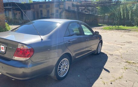 Toyota Camry V40, 2004 год, 1 050 000 рублей, 4 фотография