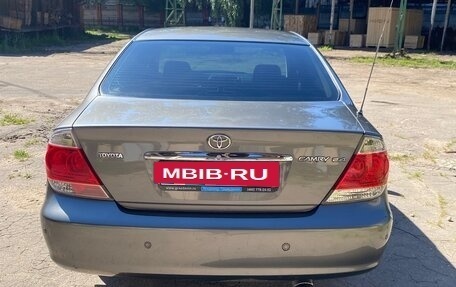 Toyota Camry V40, 2004 год, 1 050 000 рублей, 7 фотография