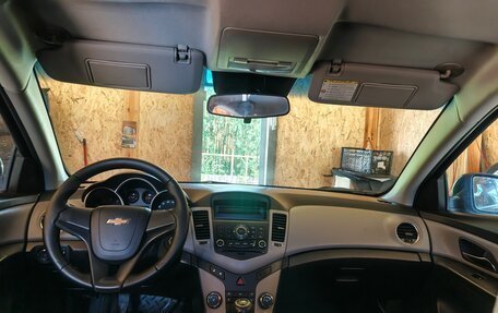 Chevrolet Cruze II, 2012 год, 645 000 рублей, 8 фотография