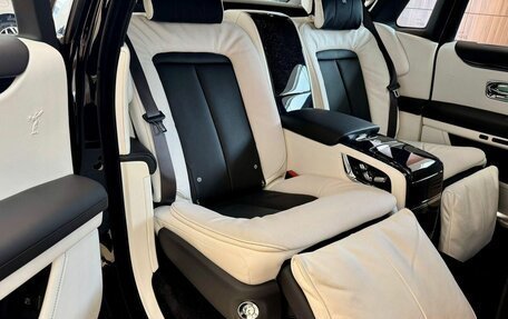 Rolls-Royce Ghost Series II рестайлинг, 2024 год, 35 200 000 рублей, 19 фотография