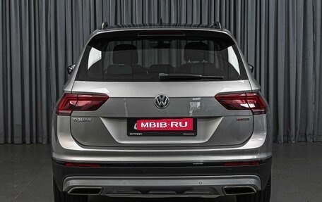 Volkswagen Tiguan II, 2018 год, 2 199 849 рублей, 4 фотография