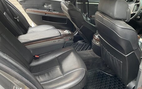 BMW 7 серия, 2004 год, 319 000 рублей, 10 фотография