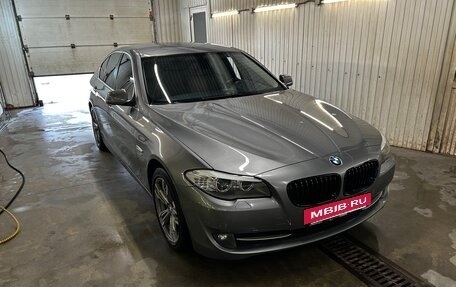 BMW 5 серия, 2012 год, 1 690 000 рублей, 3 фотография