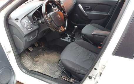 Renault Sandero II рестайлинг, 2016 год, 367 000 рублей, 11 фотография