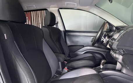 Mitsubishi Outlander III рестайлинг 3, 2011 год, 999 000 рублей, 9 фотография