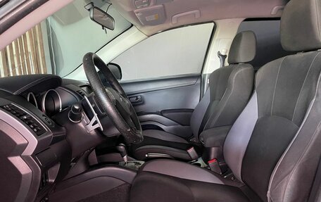 Mitsubishi Outlander III рестайлинг 3, 2011 год, 999 000 рублей, 7 фотография