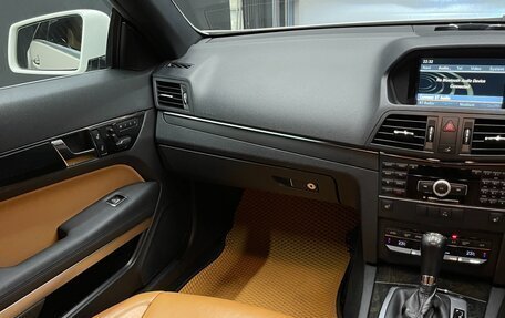 Mercedes-Benz E-Класс, 2010 год, 1 350 000 рублей, 13 фотография