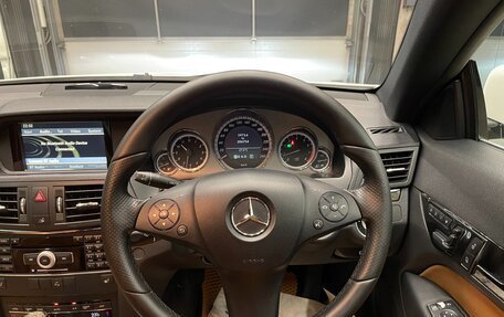 Mercedes-Benz E-Класс, 2010 год, 1 350 000 рублей, 14 фотография
