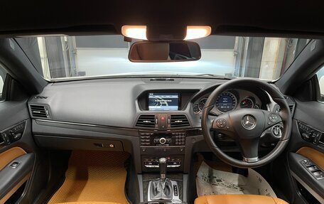Mercedes-Benz E-Класс, 2010 год, 1 350 000 рублей, 11 фотография