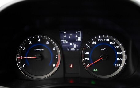 Hyundai Solaris II рестайлинг, 2015 год, 1 222 000 рублей, 10 фотография