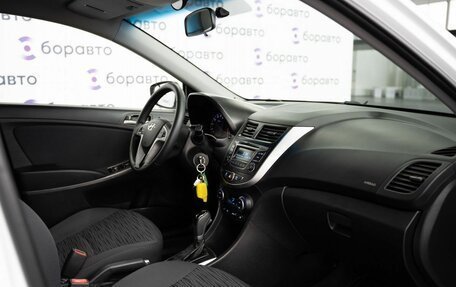 Hyundai Solaris II рестайлинг, 2015 год, 1 222 000 рублей, 20 фотография