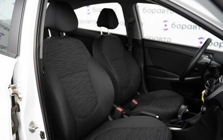 Hyundai Solaris II рестайлинг, 2015 год, 1 222 000 рублей, 19 фотография